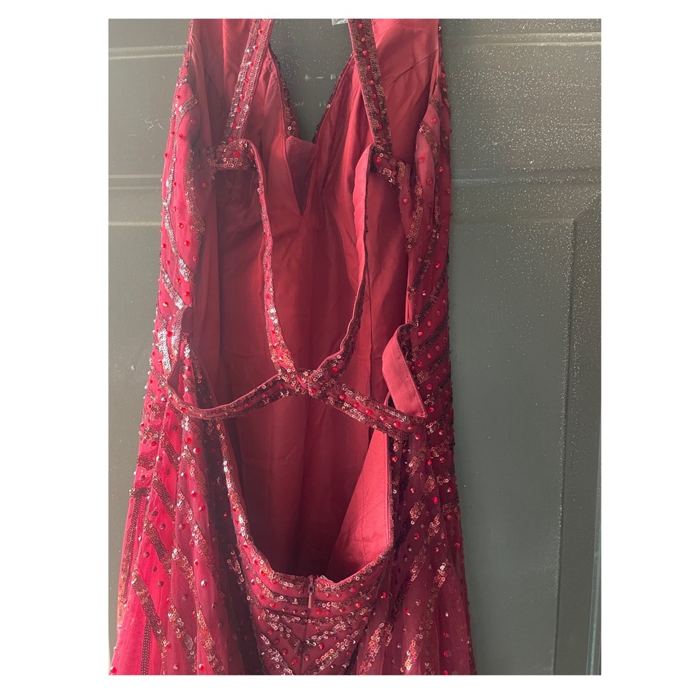 LET’S GET WILDE size 16 FORMAL DRESS - Picture 4 of 6